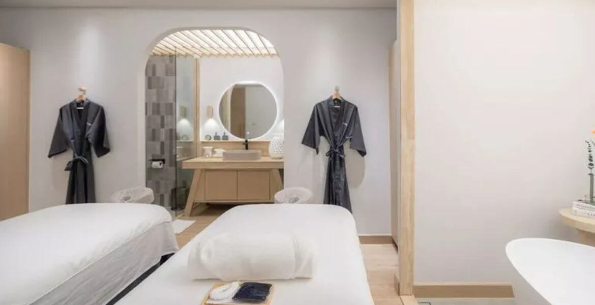 ENDOTA SPA, VARIOUS LOCATIONS — Spa Awards visual archive 1