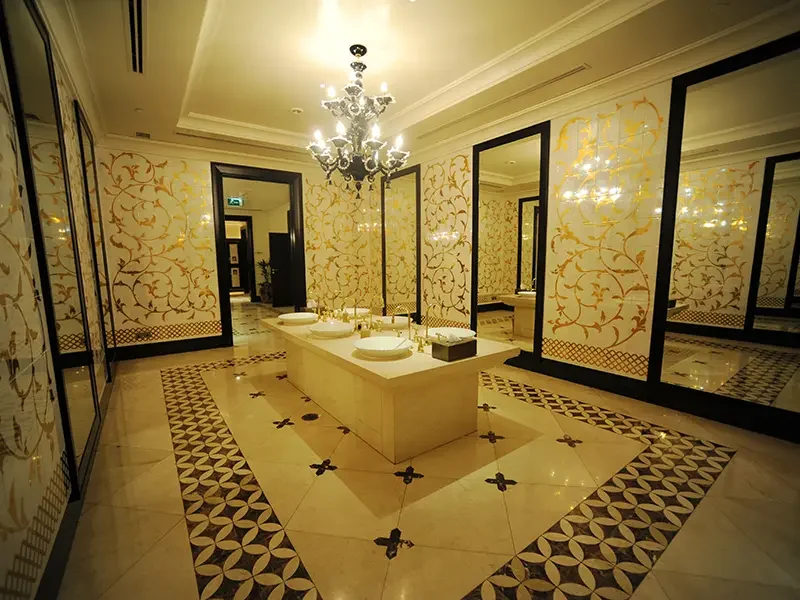 Foot-bath room in Spa Aquatonic’s published gallery.